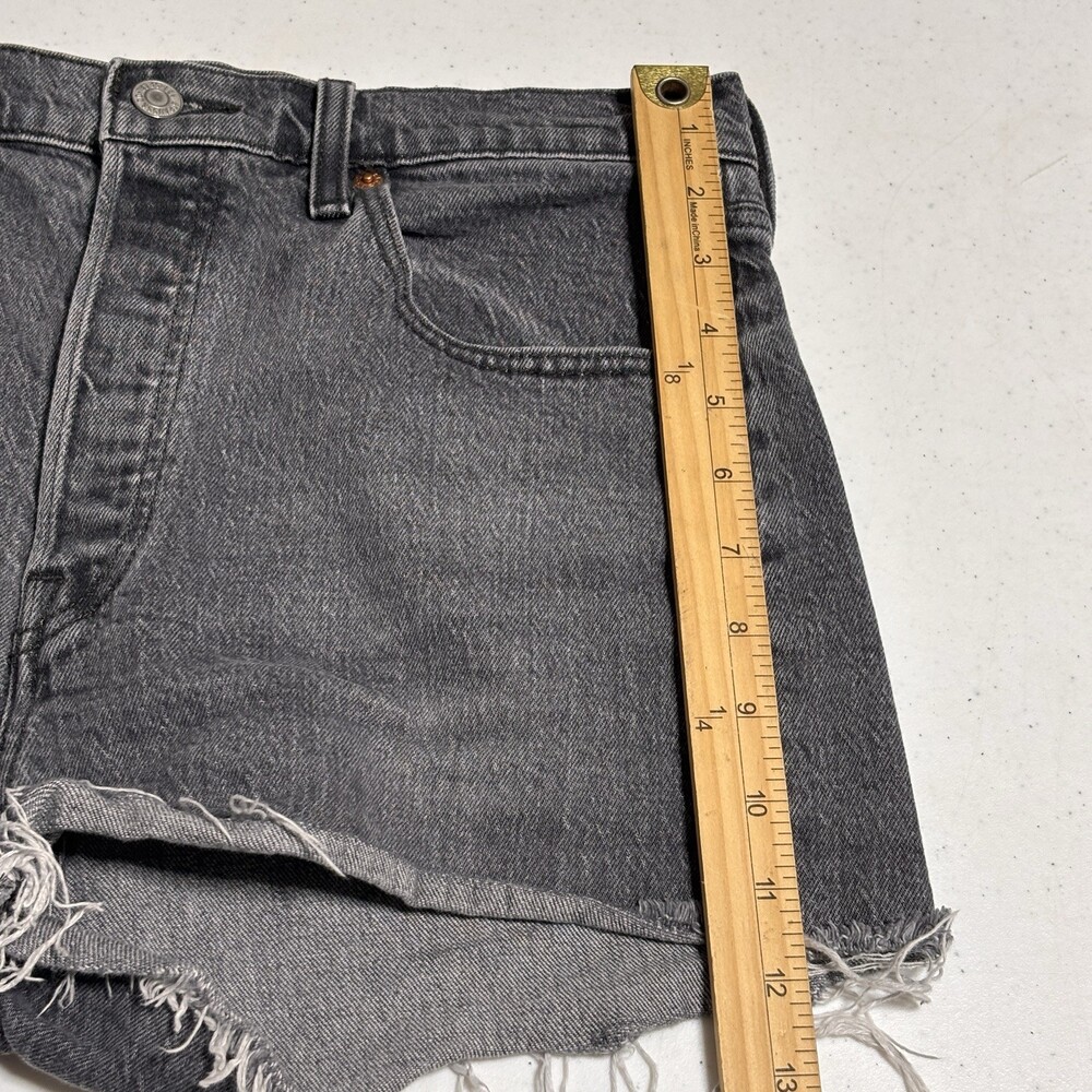 Levi’s Premium 501 Cut Off Shorts Gray Black Button Fly Women’s 29 - Picture 13 of 14